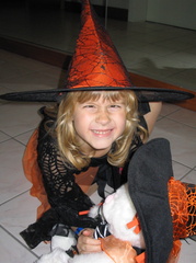 Scary witchy face